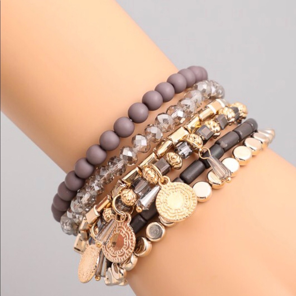💥NEW💥 Set of 5 Stretch Bracelets